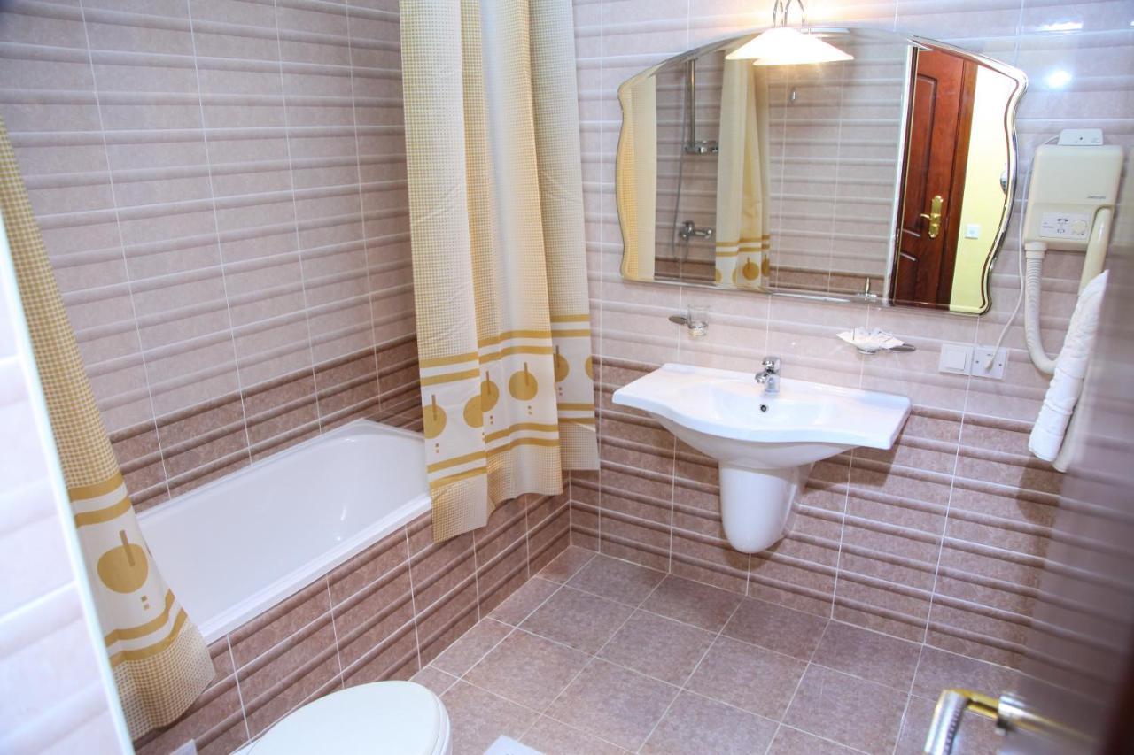 Kamelot Hotel Buxoro Ngoại thất bức ảnh
